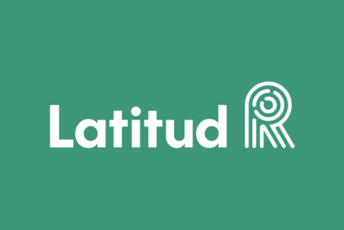 Latitud R